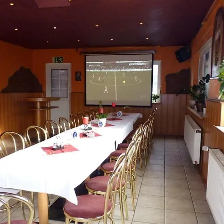 Messe-zimmer Tus-treff *