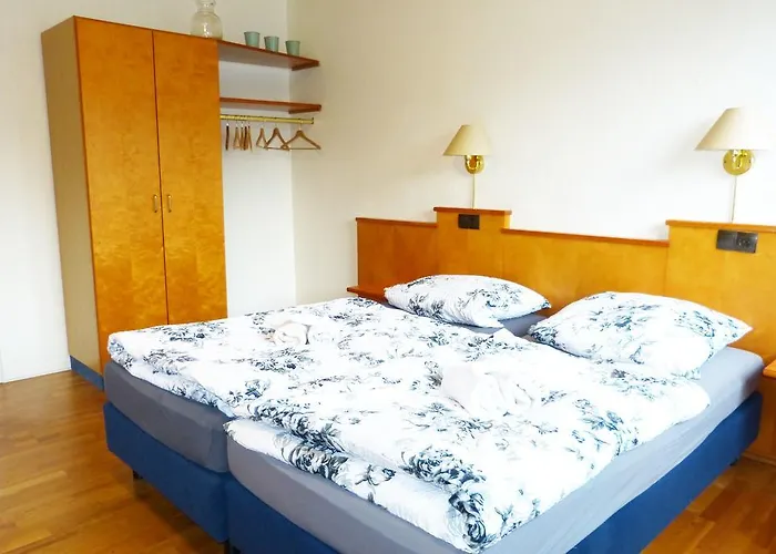 Messe-zimmer Tus-treff