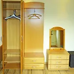 Messe-zimmer Tus-treff