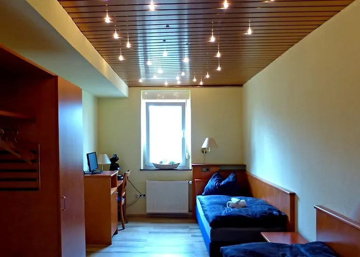 Messe-zimmer Tus-treff *